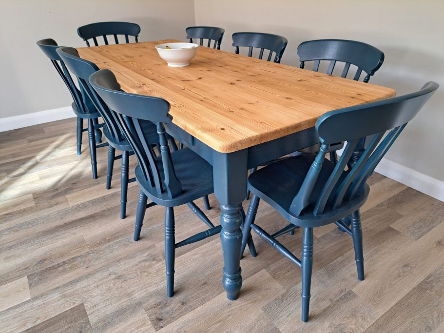 7ft x 3ft + 8 flatbacks in Hague Blue